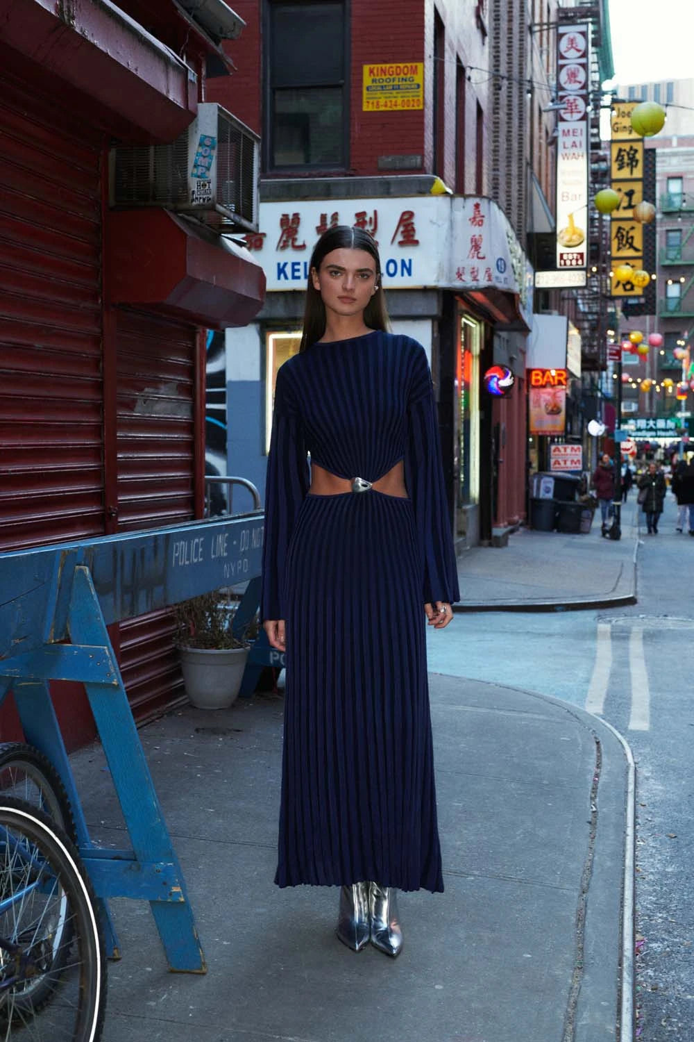 1.Bentley-Dress.1_343b9417-ee99-4693-ade1-a12a47f63c00.webp