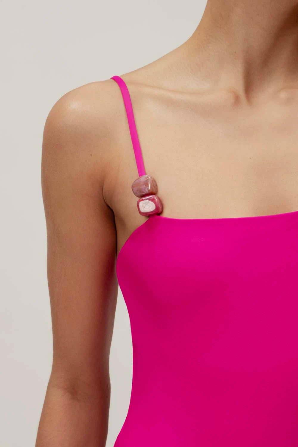 Lola One Piece